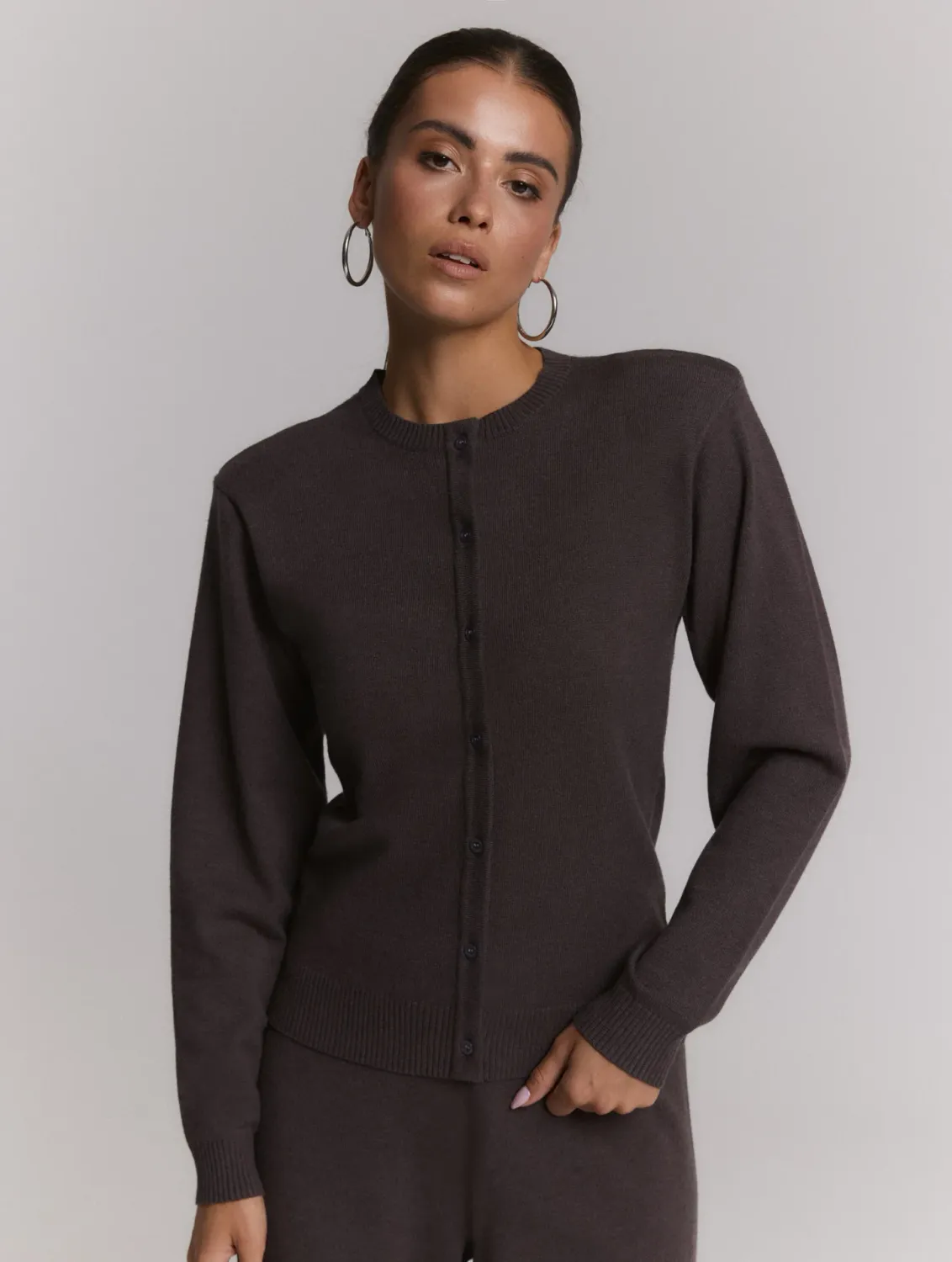 REFINED - Cardigan With Shoulderpads ANGEL - Choco Brown