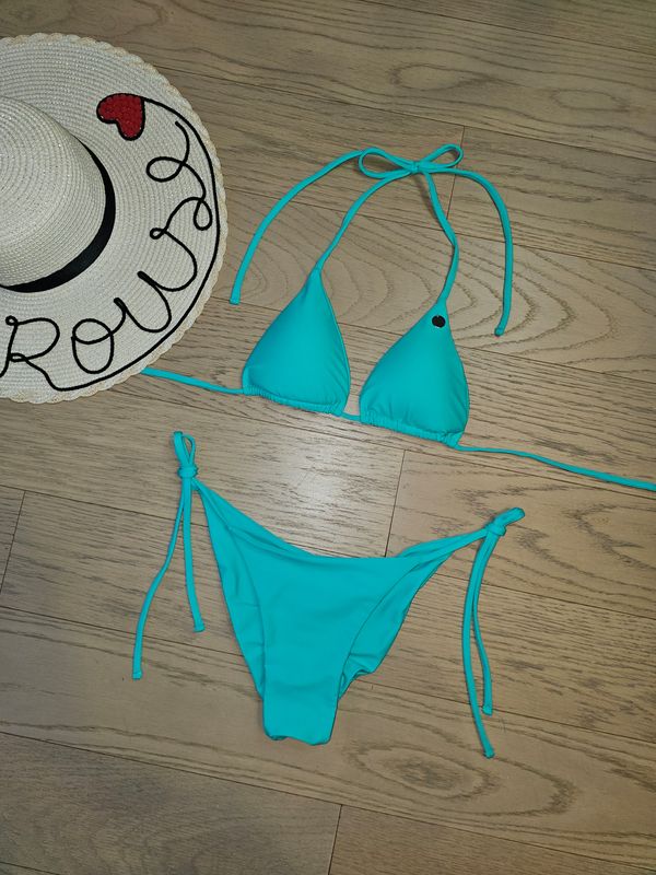 Bikini Cerezo Color Verde menta talla S
