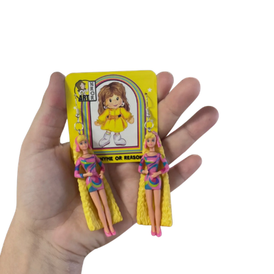 1998 BARBIE DOLL DANGLE EARRINGS! 1998 BARBIE DOLL DANGLE EARRINGS!