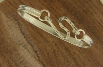 Double Band w/SS zig zag Hook Bracelet Double Band w/SS zig zag Hook Bracelet