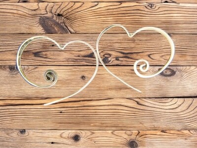 Small Swirl Hear Earrings