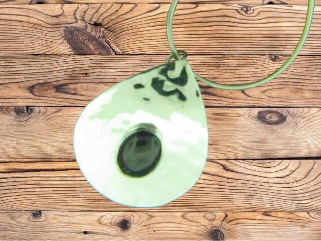 Hammered Tear Plate w/Stone Pendant