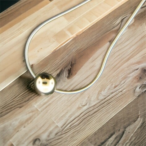 Single Gold Filled Bead Pendant
