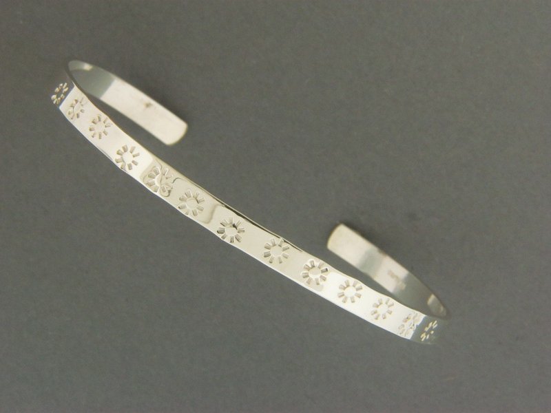 Thin Flat Design Cuff