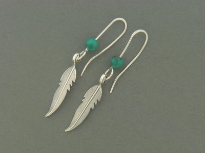 Feather w/Bead