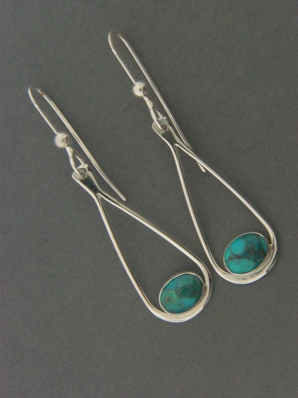 Long Teardrop w/Stone