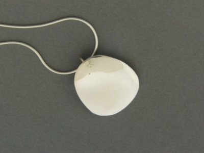 Smooth Plate Pendant