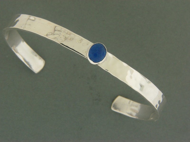 Flat Cuff Hammered w/Stone Bracelet