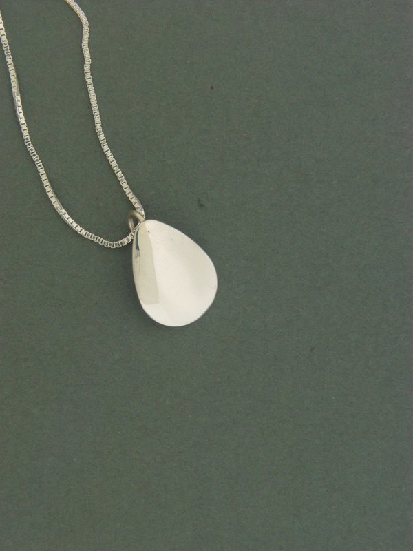 Small  Plate Pendant