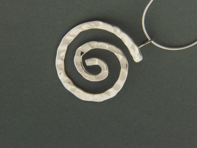 Heavy Swirl Pendant