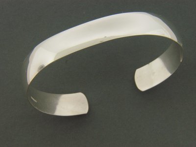 Wide 1/2 Round Cuff Smooth