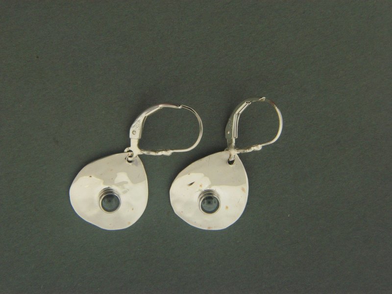 Small Tear Plate w/Stone