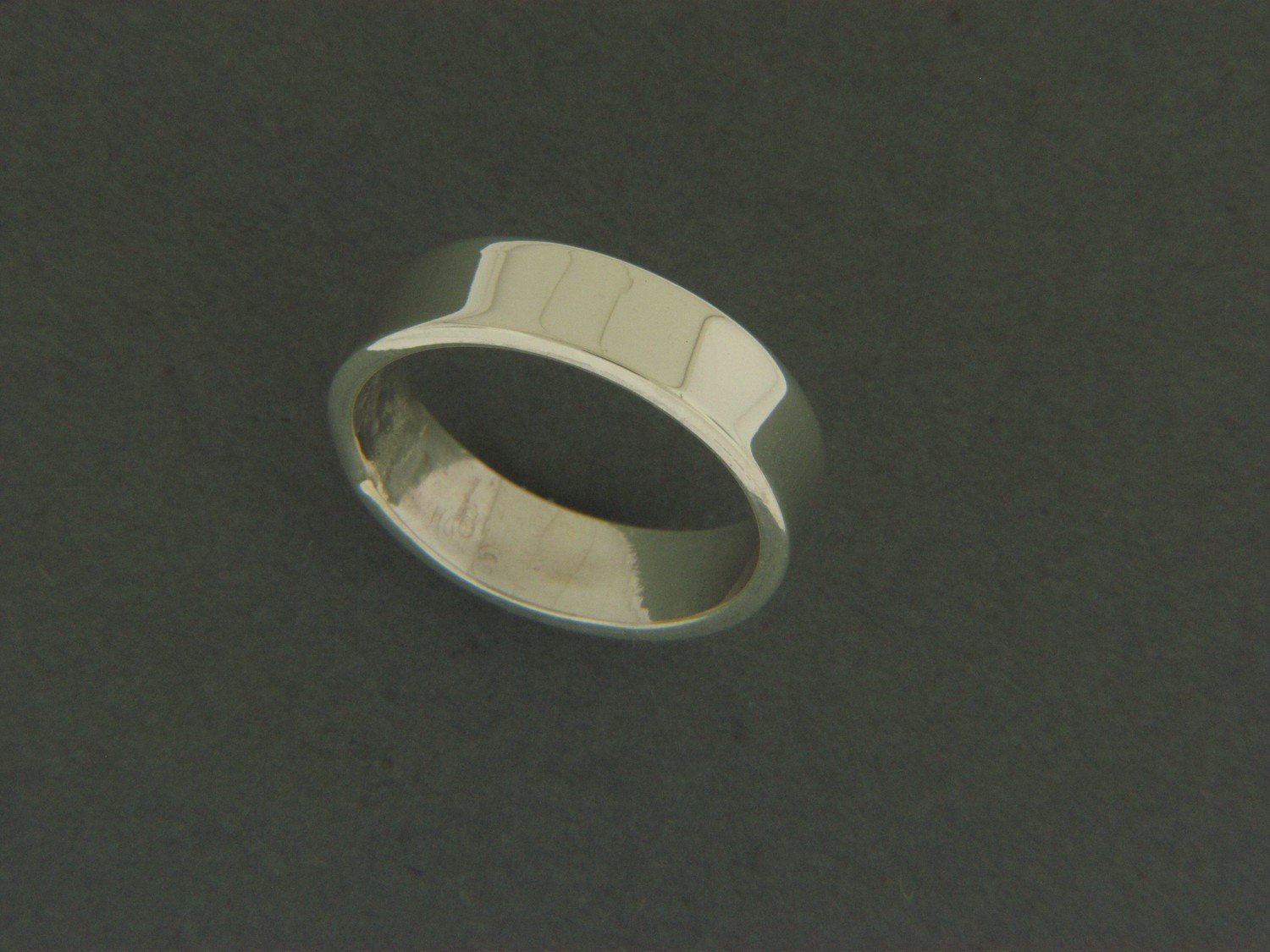 Wide Flat Smooth Ring