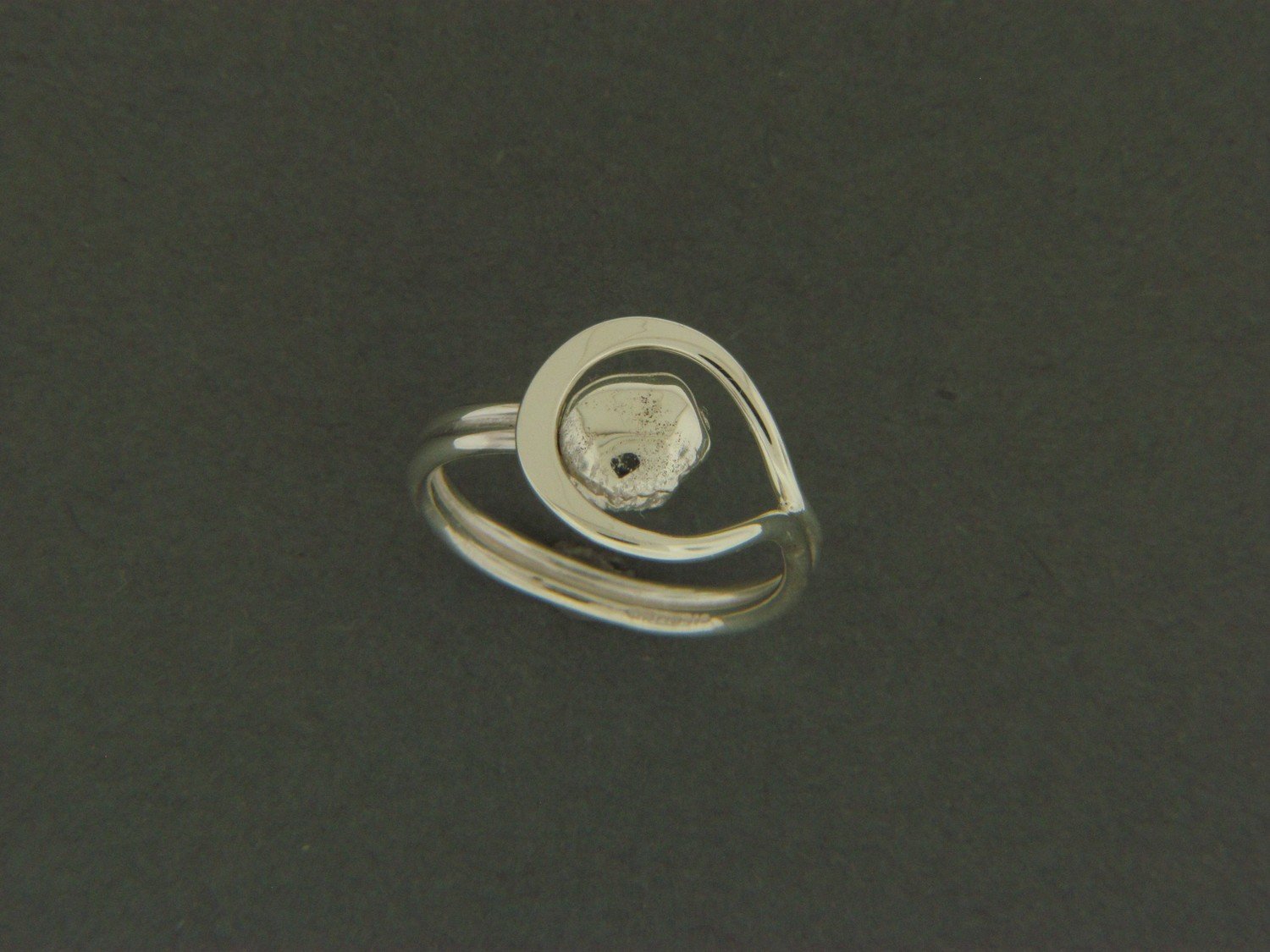 Loop with Ball Print Ring Loop with Ball Print Ring