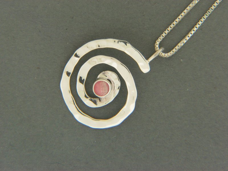 Swirl w/ Stone Pendant