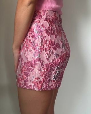 Roze bloemen short