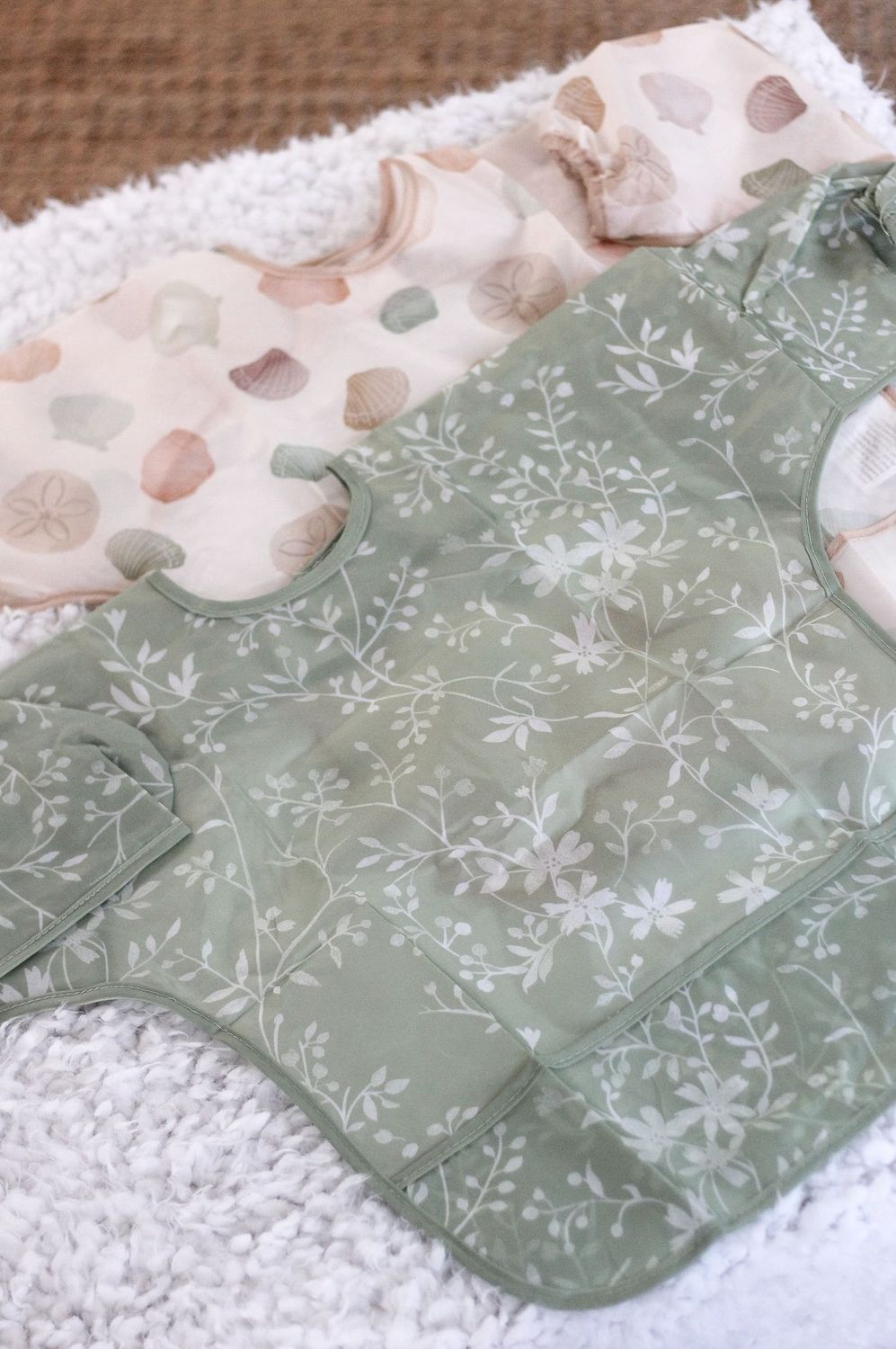 BIB - Feeding Standard (Full coverage) BIB - Feeding Standard (Full coverage)