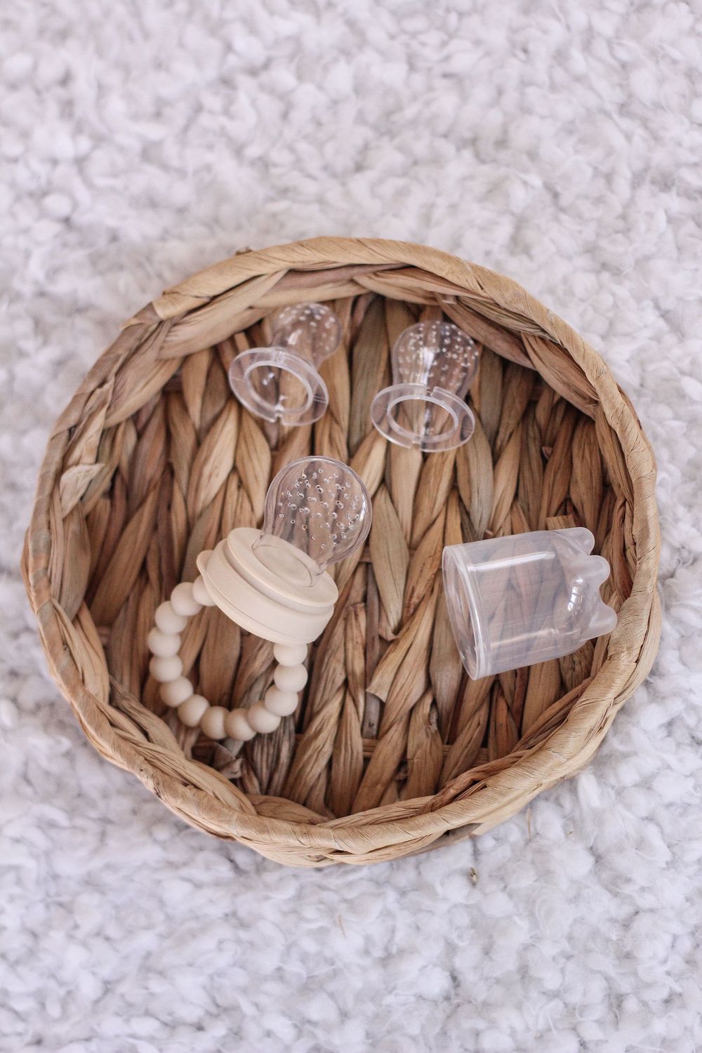 Silicone Self-Feeder Silicone Self-Feeder