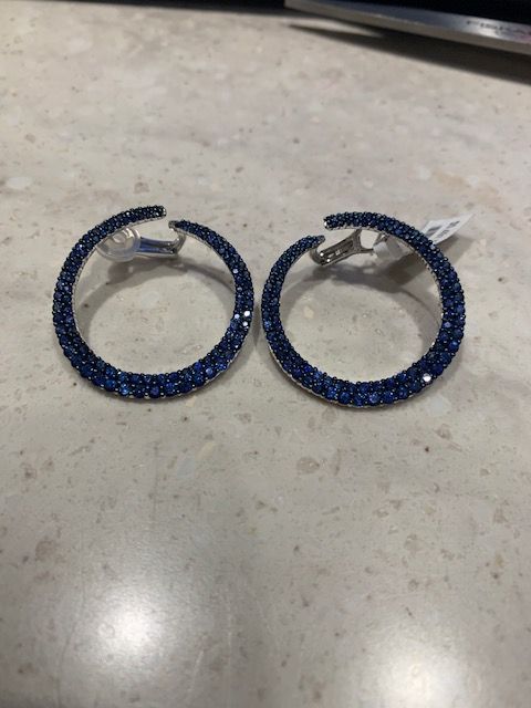 18K White Gold Sapphire Hoop Earrings 4.99Ct