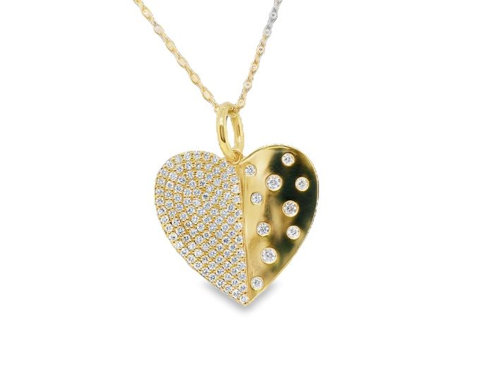 18K Yellow Gold .75ctw Scatter  Diamond Heart Necklace