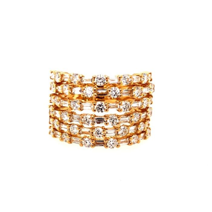 18K Yellow Gold Round &amp; Baguette Diamond Ring 2.16Ctw