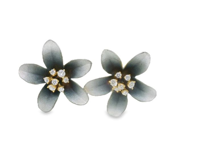 18K Yellow Gold Diamond Silver Flower Stud Earrings