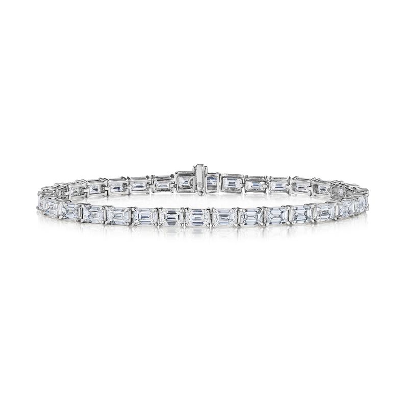 18K White Gold 5.25 Ctw Emerald Cut G-H Vs Diamond Tennis Bracelet
