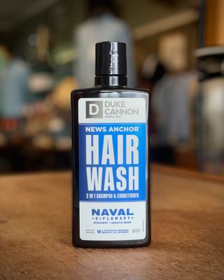 Naval Diplomacy 2-n-1 Hair Wash