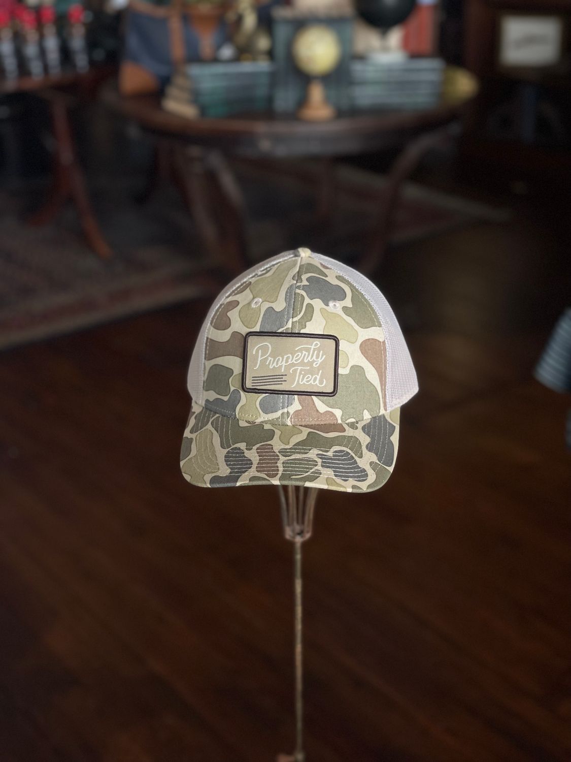 Sportsman&#39;s Trucker Hat Vintage Camo