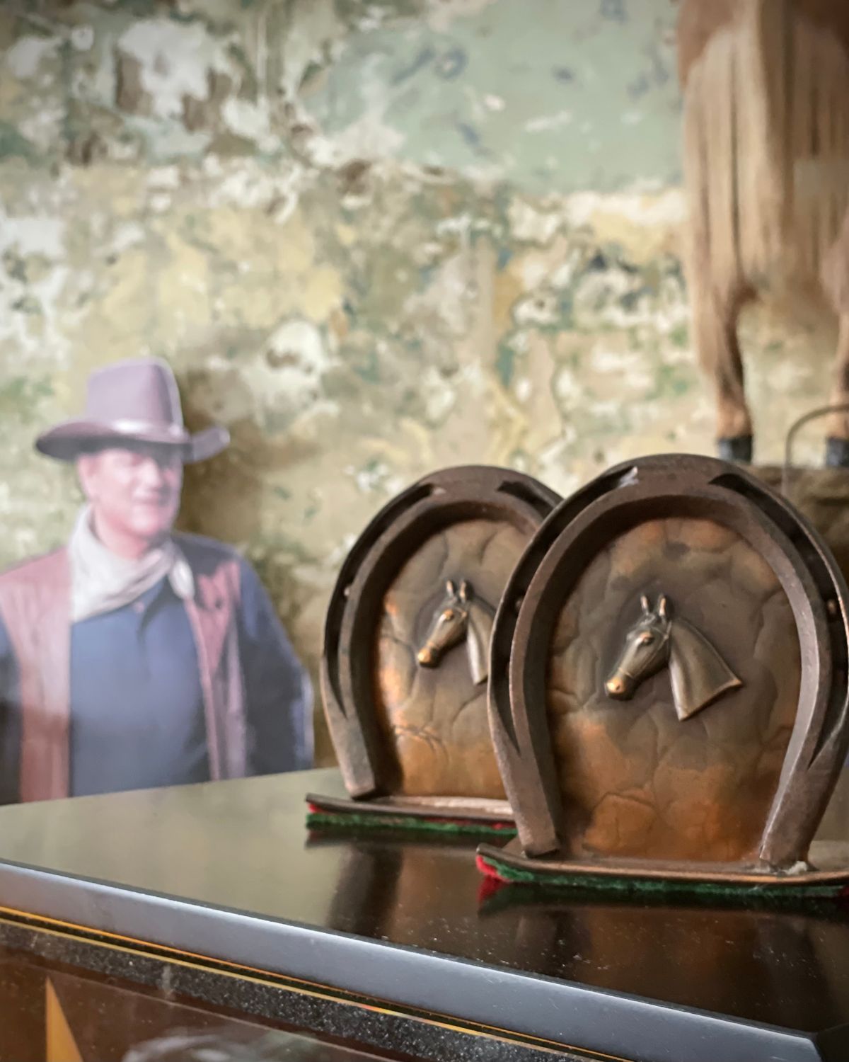 Horseshoe Bookends
