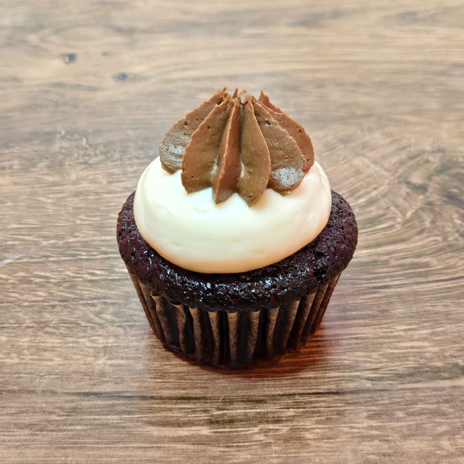 Vegan Black &amp; White