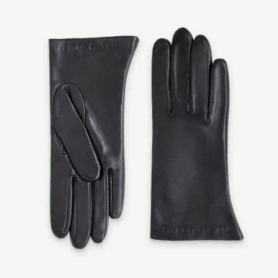 Glove Story
