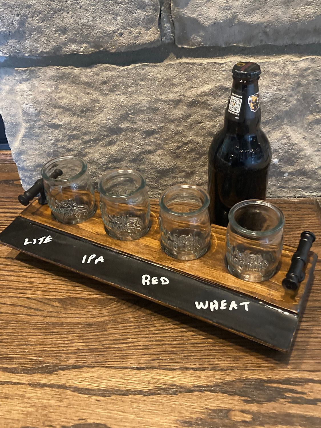 Beer Flight Tray with Label