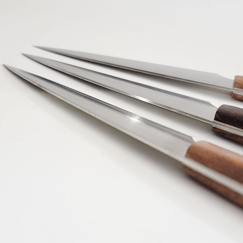Petty Knife in Kiewe