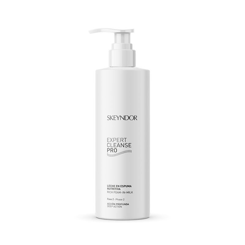 Expert PRO Cleanse Rich In Foam in Milk