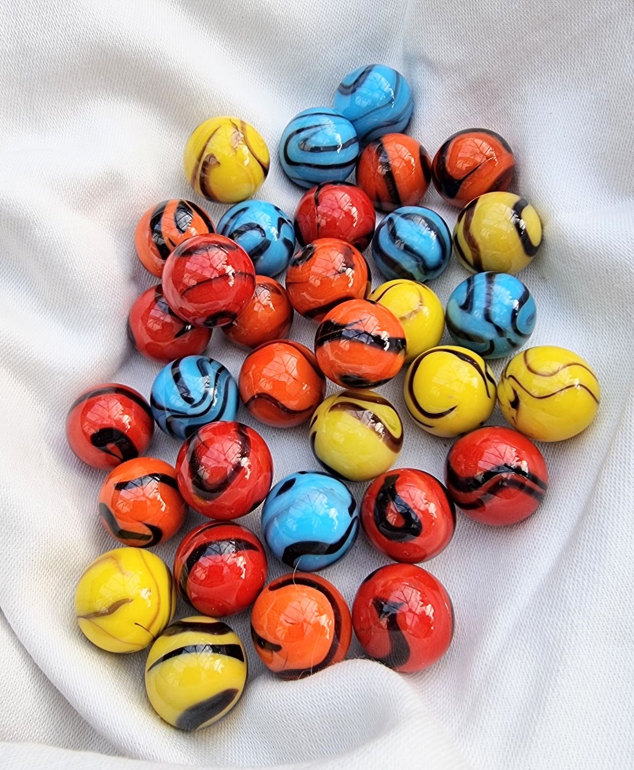 Phoenix Marbles - Buy Marbles in the UK with Free Shipping!