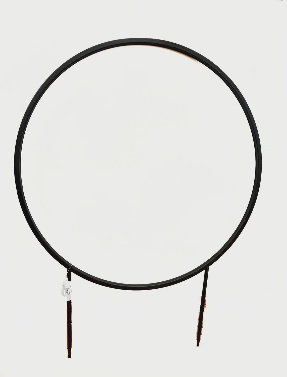 Metal Hoop Décor w/ Stake Gold
