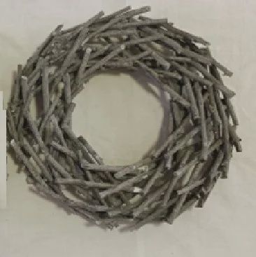 Wood Wreath 15&quot; whitewashed