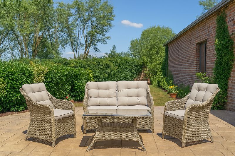 Lilihagen Love Seat Set