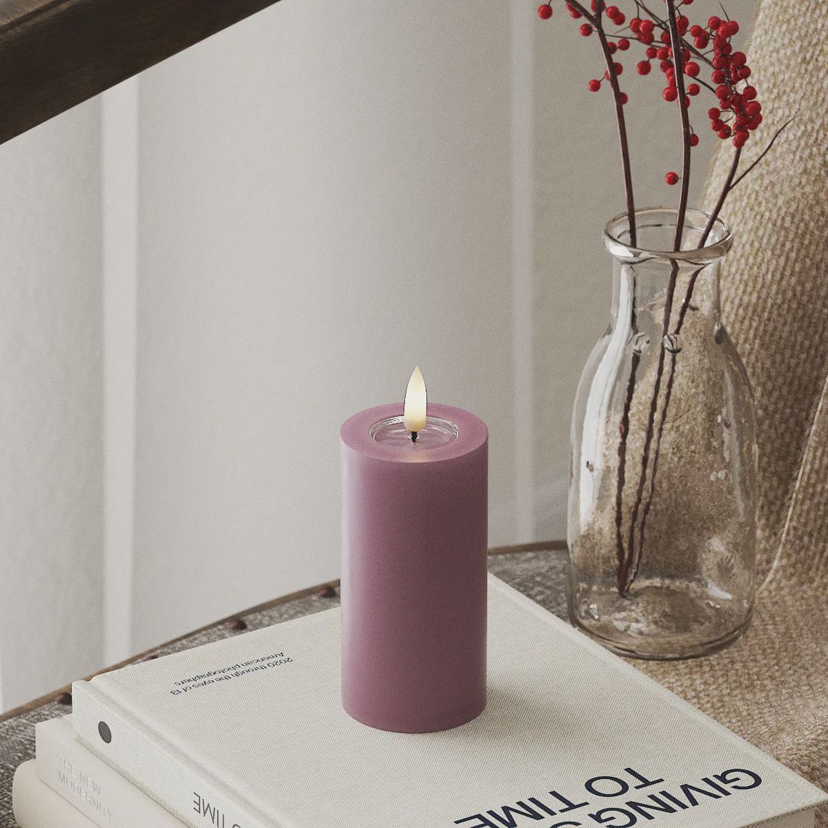 LIGHT PURPLE LED CANDLE 5.08x10.16 CM