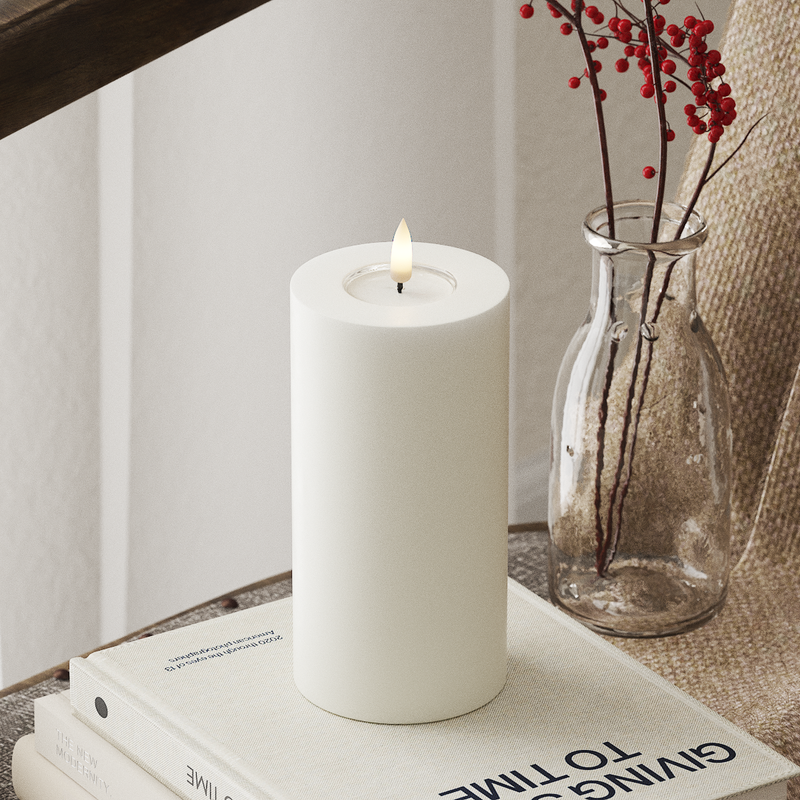 WHITE LED CANDLE 7.62x15.24 CM