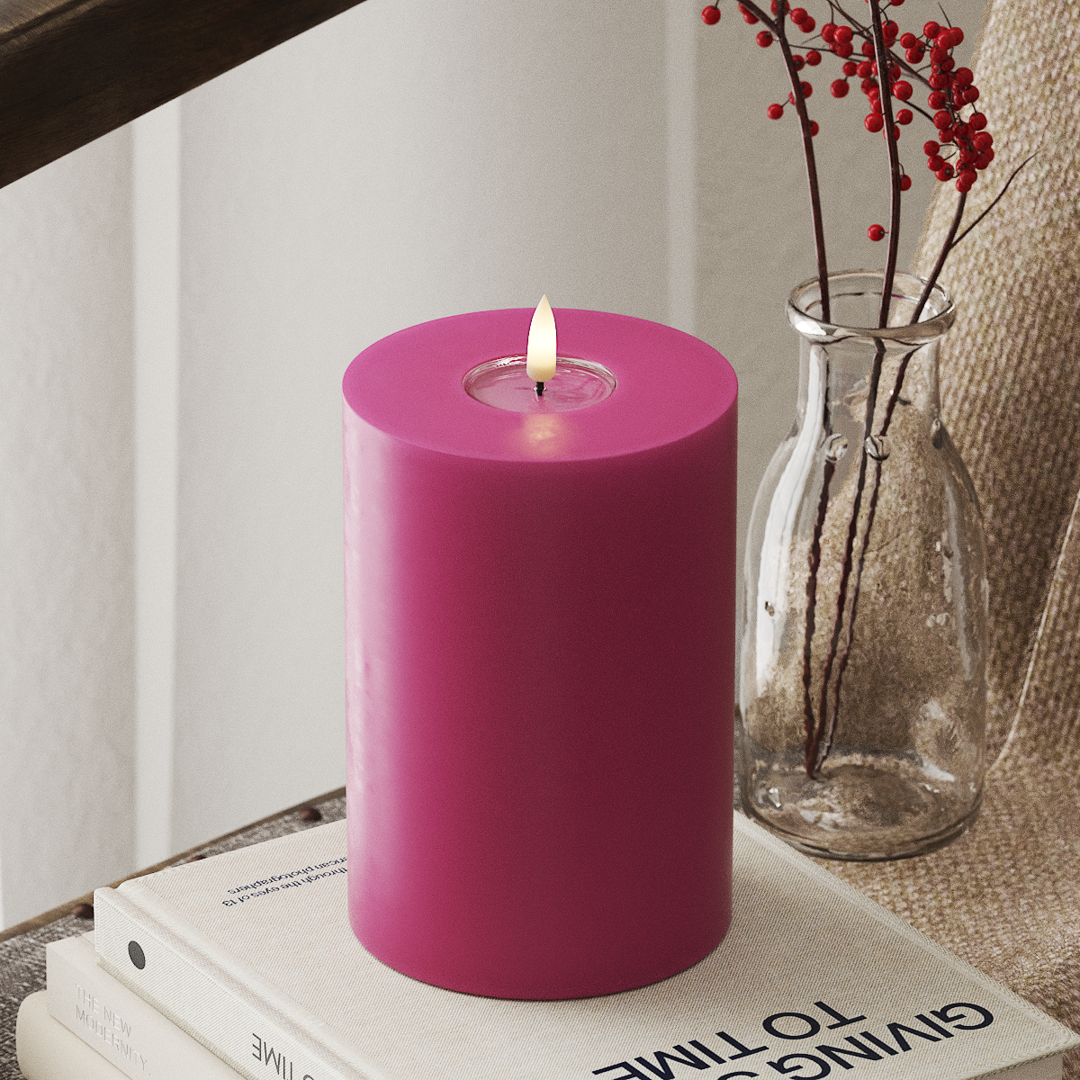 MAGENTA LED CANDLE 10.16x15.24 CM