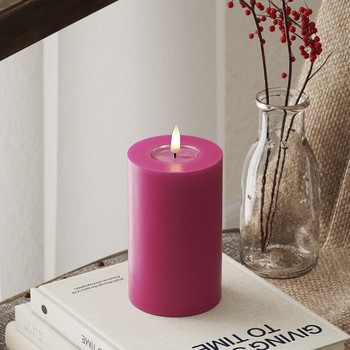 MAGENTA LED CANDLE 7.62x12.7 CM