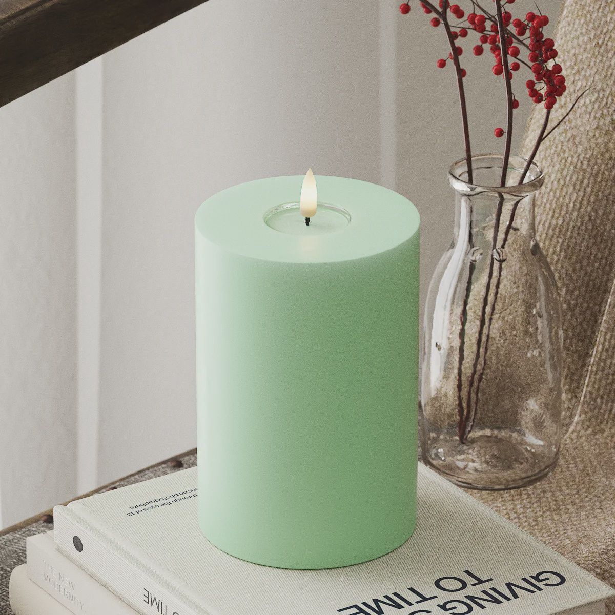 MINT LED CANDLE 10.16x15.24 CM