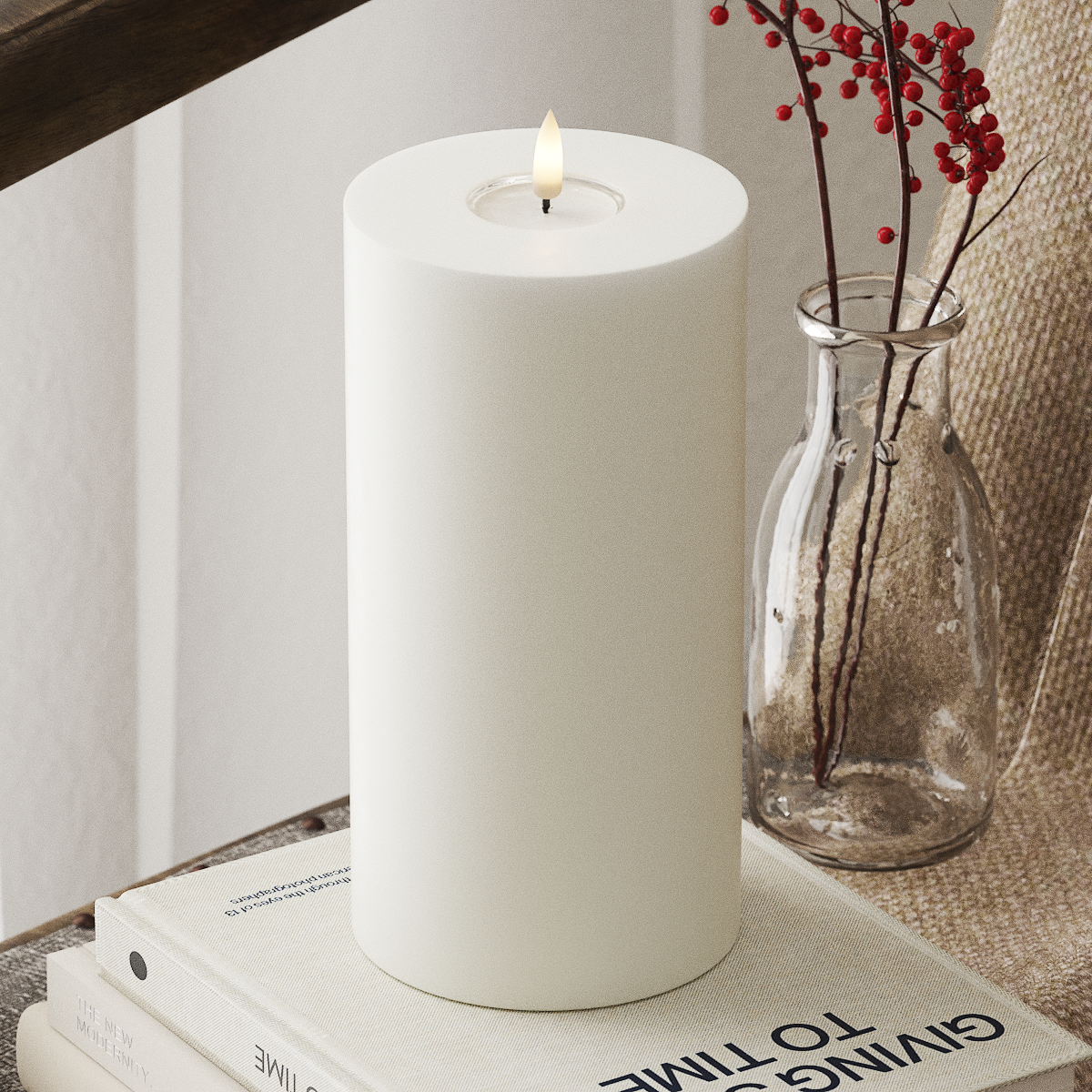 WHITE LED CANDLE 10.16x20.32 CM