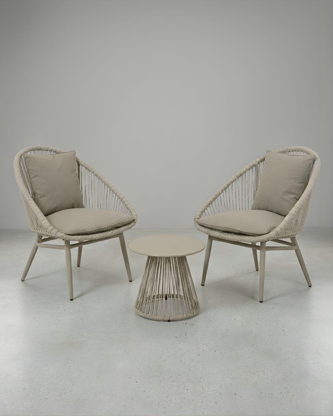 Santa Cruz Set - 2 Chairs and End Table