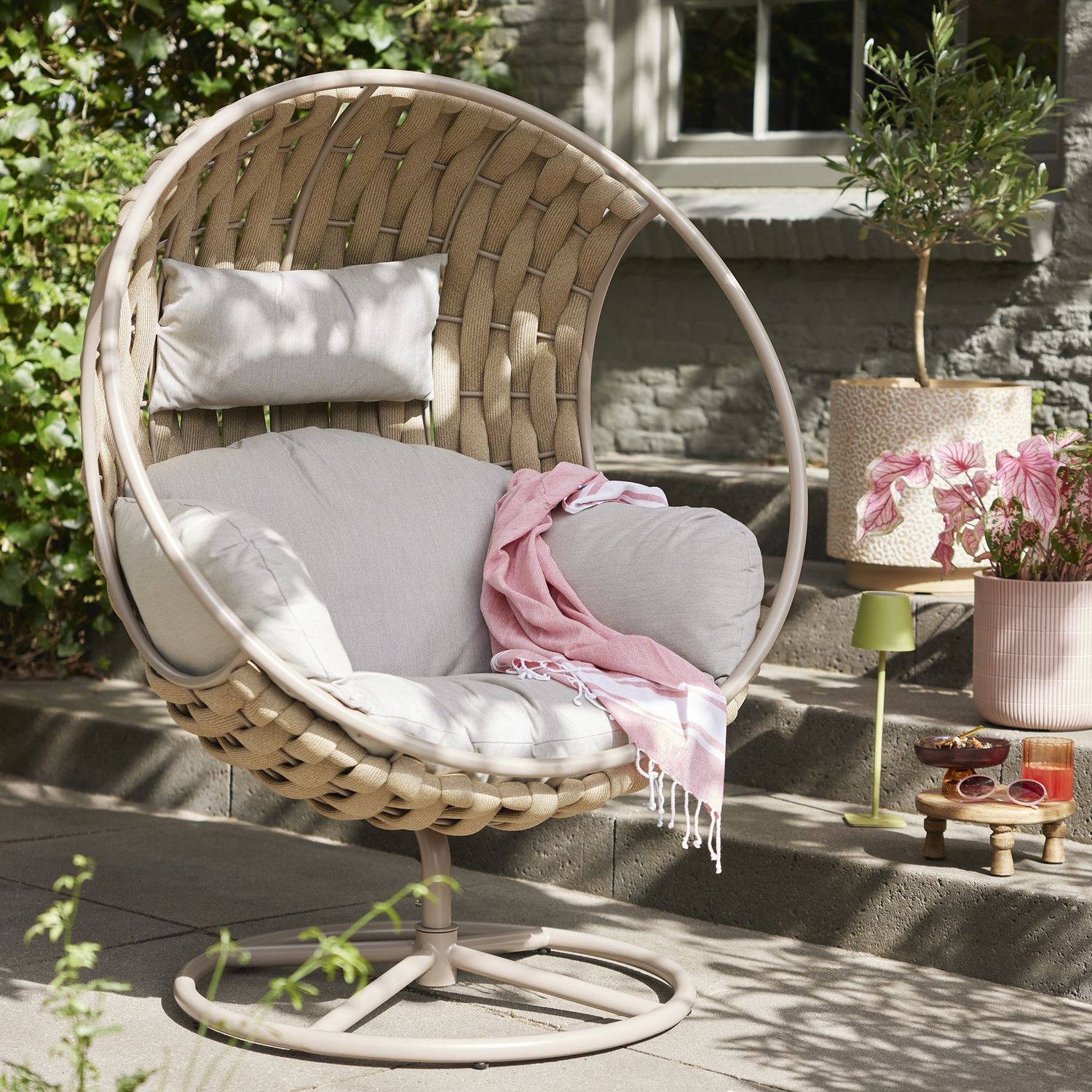 Houston Swivel Chair