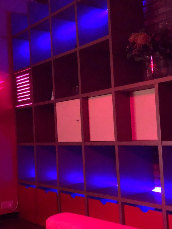 BOEKENKAST OP MAAT