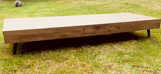 SALONTAFEL