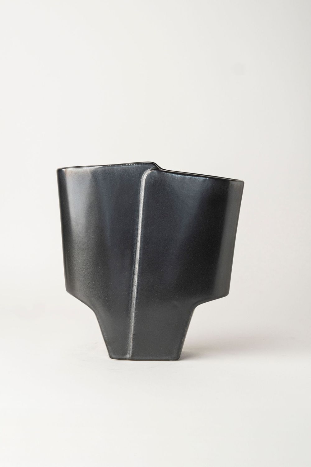 Double-Flap Vase Tall